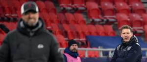 Im Hinspiel setzte sich Gast Liverpool (l. Jürgen Klopp) bei "Gastgeber" Leipzig (r. Julian Nagelsmann) durch. Das Spiel fand in Budapest statt.