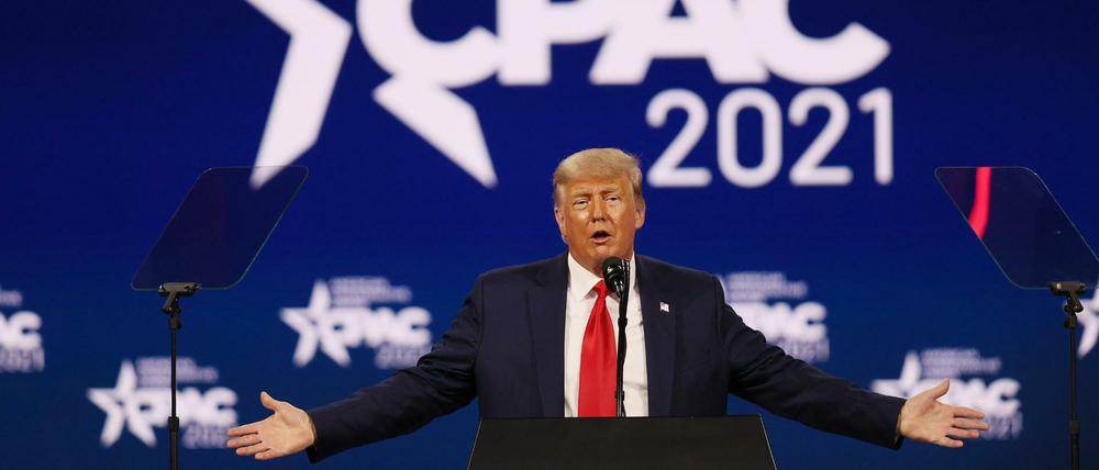 Donald Trump spricht am 28. Februar 2021 bei der Conservative Political Action Conference (CPAC) in Orlando, Florida.