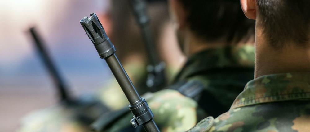 Wieder ein  Vorfall. Beamte des hessischen Landeskriminalamts haben bei einem Soldaten der Bundeswehr ein Waffenlager ausgehoben