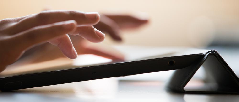Computer und Tablets sind wichtiger denn je in Zeiten von digitalem Homeschooling.