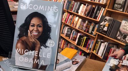 Michelle Obama auf dem Cover ihres Bestseller, „Becoming“.
