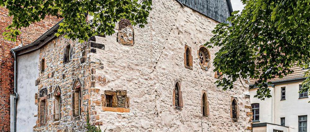 Beispiel Erfurt. Nach der Vertreibung der Juden 1349 war die Alte Synagoge Jahrhunderte vergessen. 