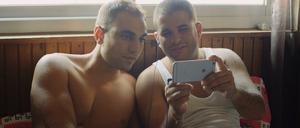 Etienne Assal und Adnan Khabbaz in "Death of a Virgin, and the Sin of Not Living".