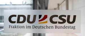 Die Union trifft die Maskenaffäre kurz vor den Landtagswahlen in Baden-Württemberg und Rheinland-Pfalz besonders hart.
