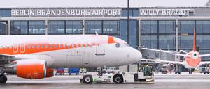 Der Berliner Flughafen hat Zuschüsse und Darlehen in Höhe von 220 Millionen bekommen - ohne Auflagen.