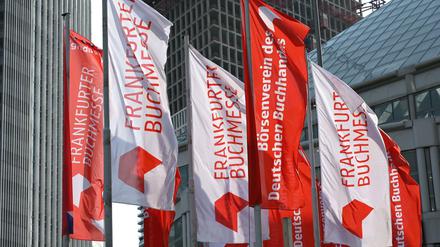 Die Frankfurter Buchmesse fand 2020 wegen der Pandemie nur digital statt, die Hallen blieben leer. 