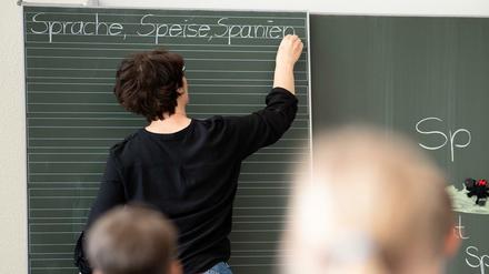 Seit Mitte Dezember 2020 sind die Schulen in Berlin weitestgehend geschlossen. Das soll sich bald ändern.