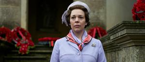 Olivia Colman als Queen Elizabeth in einer Szene der dritten Staffel des Serie «The Crown» (undatierte Filmszene).