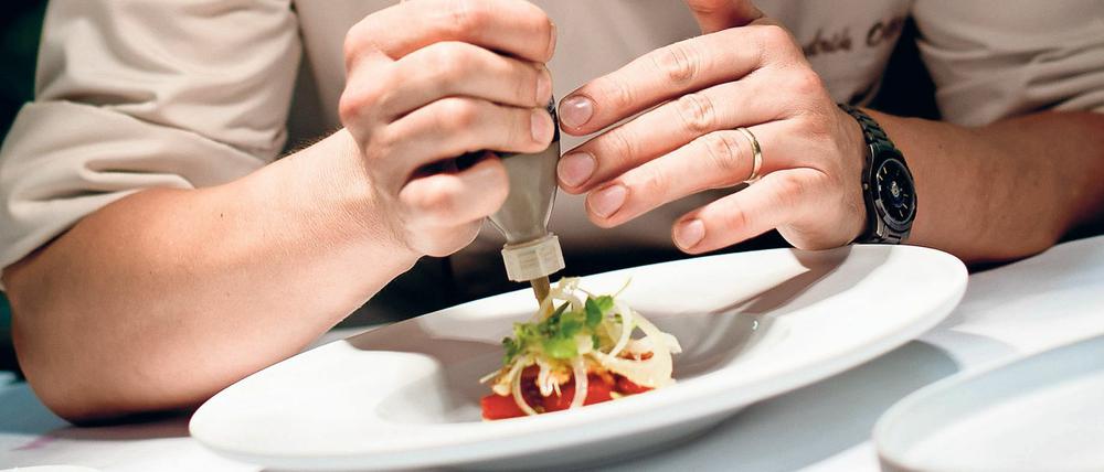 Der Guide Michelin hat seine Auszeichnungen verteilt. Auch in Berlin und Brandenburg gibt es neue Sterne.
