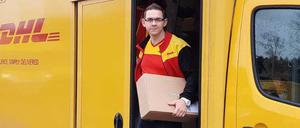 Alexander Schmidt ist gelernter Tischler und seit November 2020 Zusteller DHL