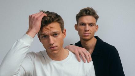  Die Brüder Lucas und Felix Hain gründeten die Band "Oh Brother" in Berlin. 