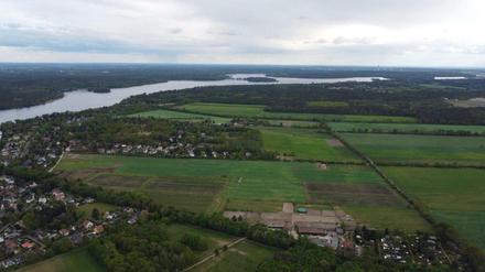 Havel, Felder, Berlin-Gatow. Hier die kostbaren Naturschutzgebiete im Berliner Südwesten.