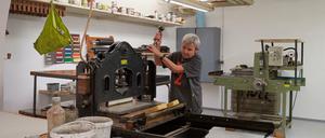 Blick in die Druckwerstatt im Kulturwerk des bbk berlin.