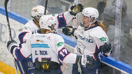 Unglaublich! Die Eisbärinnen stehen im Finale.