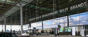 Teurer Spaß: Der BER eröffnete zur Unzeit. Wegen der Coronakrise brechen die Passagierzahlen stark ein.