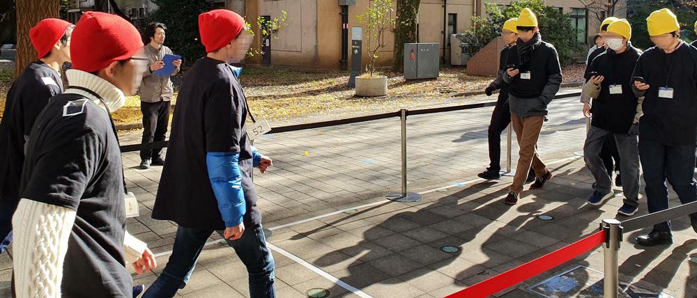 Im Experiment kamen gehende auf Kollisionskurs mit rechnenden Fußgängern.