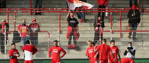 Mit Maske und Abstand dürfen bald wieder einige Fans zurück in die Alte Försterei. 