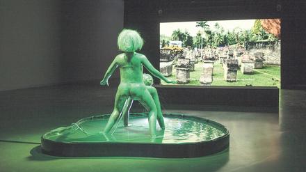 Schöpfungsmythos. Natasha Tontey aus Yogyakarta entwickelte für die Transmediale die Installation „The Epoch of Mapalucene“.