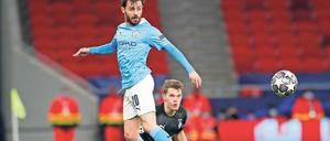 Kein Hingucker. Ginters (unten) Borussia war gegen City erneut chancenlos. 