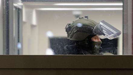Razzia bei Islamisten. Am 25. Februar verbot Innensenator Geisel die Gruppierung Jamaatu Berlin.