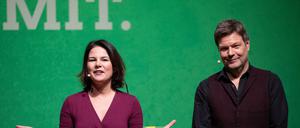 Wer die Grünen in den Wahlkampf führt, ist noch unklar. Das Programm dagegen wird klarer.