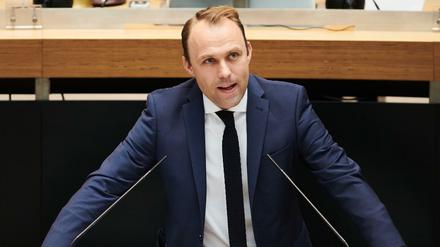 Sebastian Czaja (FDP) fordert, die Corona-Warn-Ampel anzupassen.