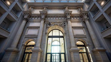 Im neu eröffneten Humboldt Forum sollten ab Herbst die sogenannten Benin-Bronzen ausgestellt werden.