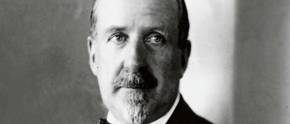 Denker, Dichter, Demokrat. Heinrich Mann (1871 – 1950) rief dazu auf, in einer zerrissenen Gesellschaft Brücken zu schlagen.
