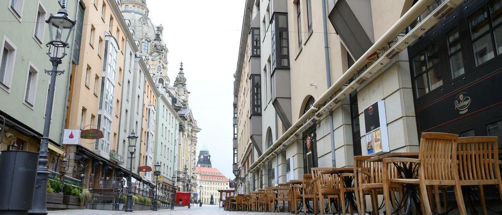 So ruhig wie hier in der Dresdner Innenstadt soll es nach dem Willen der Regierung bundesweit auch an Ostern zugehen.