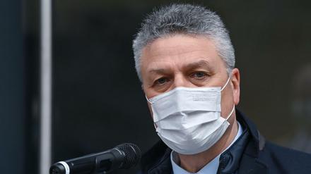 Lothar Wieler, Präsident des Robert Koch-Instituts, sieht nur im Lockdown ein Mittel, um die dritte Welle zu bremsen.