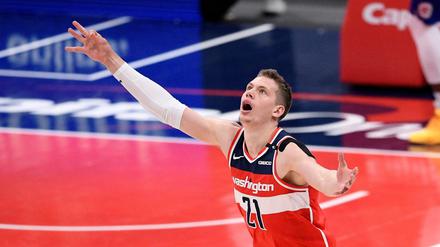 Moritz Wagner spielte knapp anderthalb Jahre in Washington - nun landete er über Chicago in Boston. 