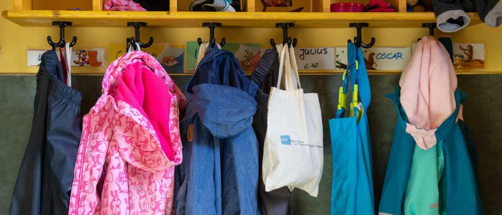 Für viele Eltern entscheidet sich normalerweise in diesen Wochen, ob ihr Kind einen Kitaplatz bekommt. 