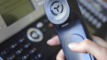 Schwierige Terminvergabe: Am Donnerstag gab es Probleme bei der Impfhotline.