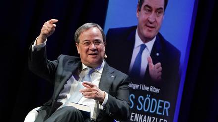 Hier nur eine Buchvorstellung: Armin Laschet äußert sich zur Biographie "Markus Söder - Der Schattenkanzler". 