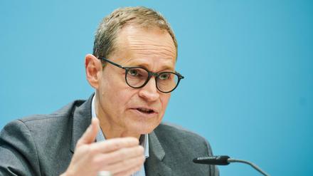 Zuletzt hat Michael Müller (SPD) deutlich auf die Kritik der Kanzlerin reagiert: "Länder-Bashing" sei nicht sinnvoll.