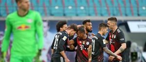 Jahr für Jahr das gleiche Bild. Bayern jubelt, die Kokurrenz dreht geschlagen ab.