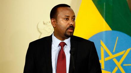 Bei seinem Amtsantritt am 2. April 2018 war die Hoffnung auf Frieden groß, heute regiert unter Premier Abyi Ahmed die Gewalt in Äthiopien.