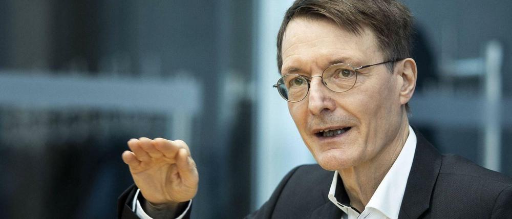 Der SPD-Gesundheitsexperte Karl Lauterbach fordert mehr Tempo.