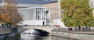 Die James-Simon-Galerie und das Neue Museum auf der Museumsinsel haben bis auf Weiteres geöffnet, sowie einige weitere Häuser.