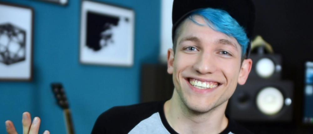 Youtuber Rezo schimpft wieder.