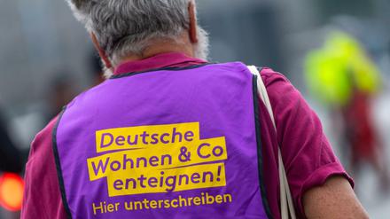 DW enteignen: Von den rund 175.000 benötigten Unterschriften waren Ende März nach Angaben der Initiative knapp 50.000 gesammelt worden.
