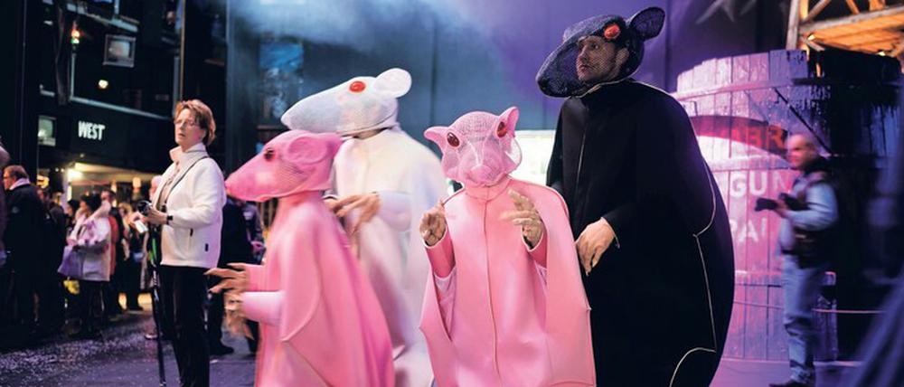 Der Bayreuther „Ratten-Lohengrin“ von Hans Neuenfels mauserte sich vom Skandalstück zum kultigen Klassiker.