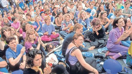 Auch im Junin 1990 in Bonn zeigten sich Lesben solidarisch, wenn gegen das Abtreibungsverbot demonstriert wird.
