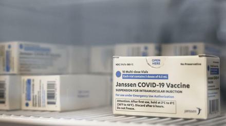 Dass die geplanten Impfstoff-Lieferungen von Johnson &amp; Johnson in der EU ankommen, ist mehr als fraglich.