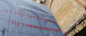 Stele zur Erinnerung an nach Theresienstadt deportierte Jüd:innen (Archivbild aus Berlin).