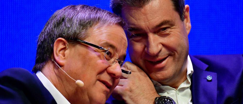 Was gibt's da zu tuscheln? Armin Laschet und Markus Söder vor zwei Jahren in Münster. 