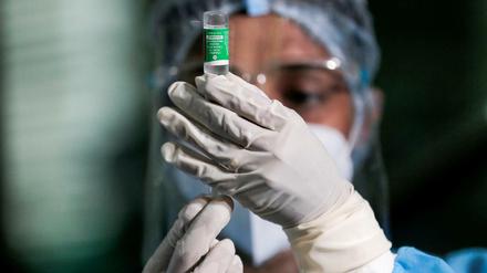In Indien wird der Covid-19-Impfstoff von Astrazeneca hergestellt und eingesetzt.
