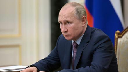 Seit Beginn der Pandemie verharmlost Russlands Präsident Wladimir Putin das Corona-Virus.