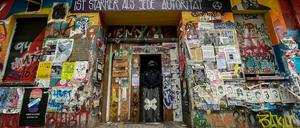 Das Haus Rigaer Straße 94 ist eines der letzten Symbole der linksextremen Szene in Berlin.