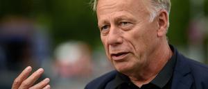 Jürgen Trittin (Bündnis 90/Die Grünen) fordert mehr Anstrengungen von Deutschland bei der Energieumstellung.